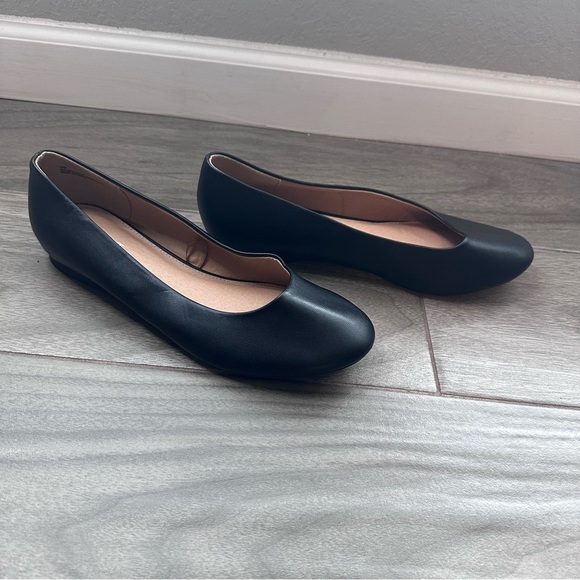 Lane Bryant Shoes - Lane Bryant Classic Black Women's Flats
